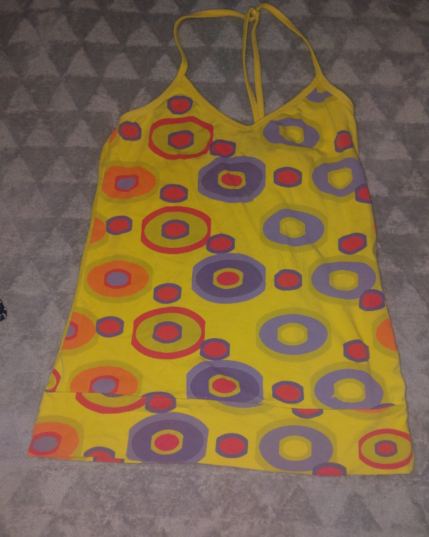 Zuta majica slika #3