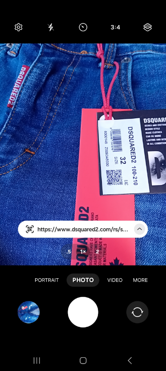 Dsquared2 bermude slika #2