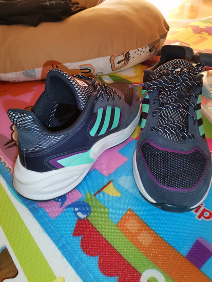 Adidas patike NOVO  slika #3