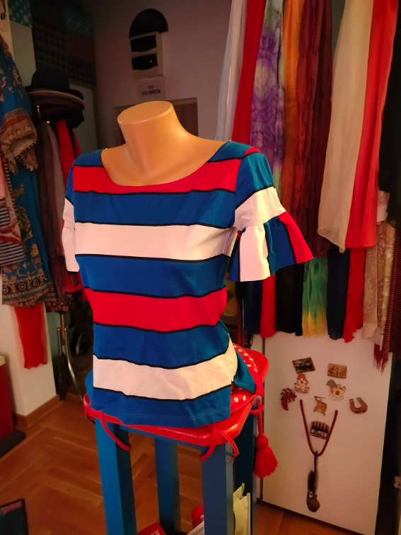 nova majica u jarkim bojama slika #4