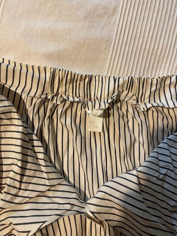 H&M košulja spuštenih ramena na prugice slika #2