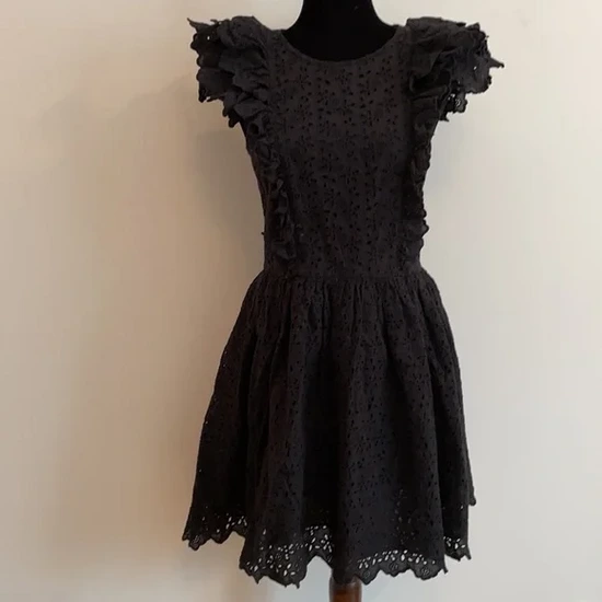 H&M čipkana crna haljina  slika #1