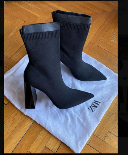 Zara čizme na štiklu-kao nove