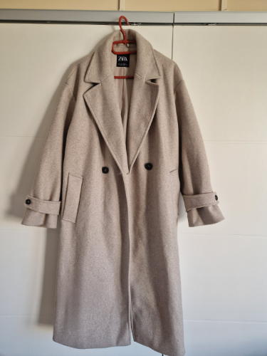 Zara nude kaput kao nov 