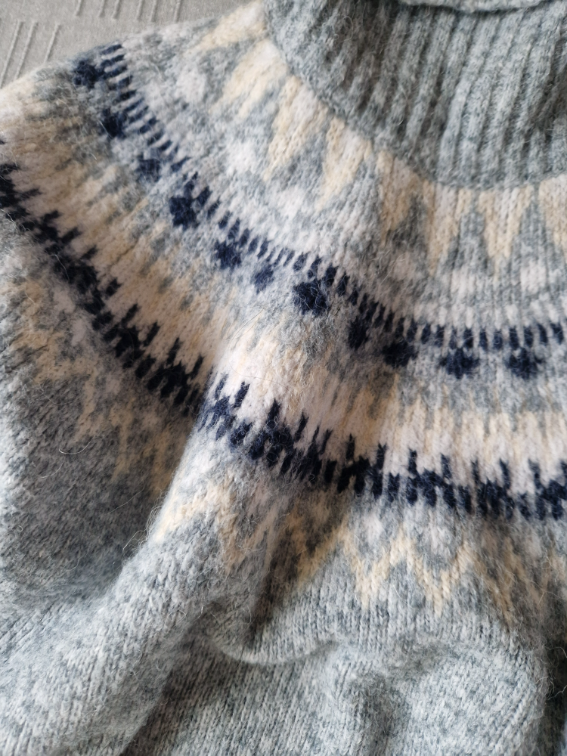 H&M zimski dzemper akril kao nov  slika #2