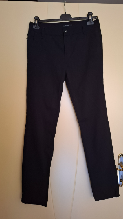 Legend crne pantalone-Nove sa etiketom veličina 29 slika #1