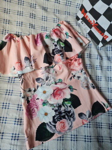 NOVE cvetne majice uni