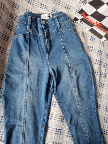 Fashionnova farmerke 40