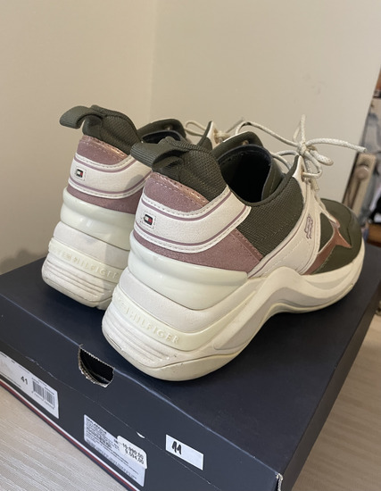 Tommy Hilfiger original patike slika #3