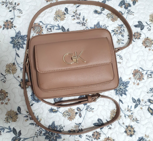 Novo! Calvin Klein Crossbody Torba