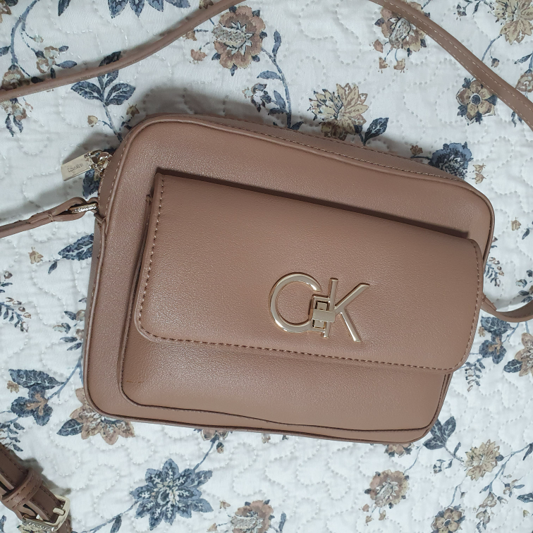 Novo! Calvin Klein Crossbody Torba slika #3