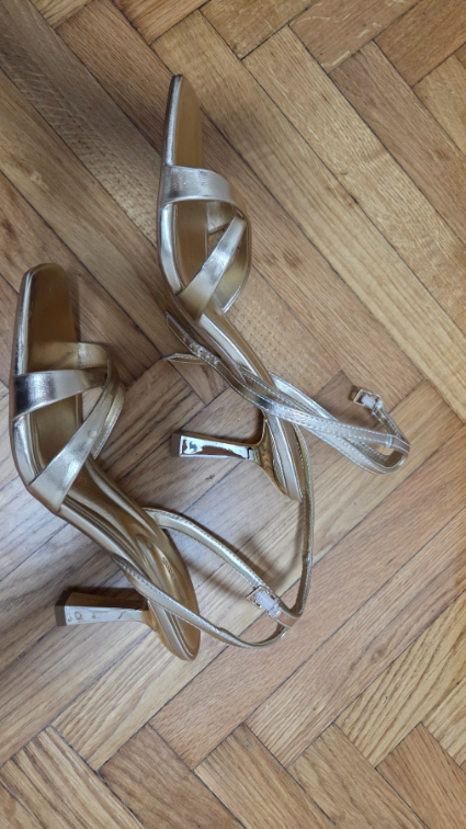 Stradivarius sandale slika #3