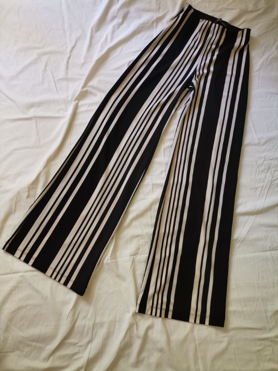 NOVO Prugaste pantalone/helanke zvoncare XS/S slika #2
