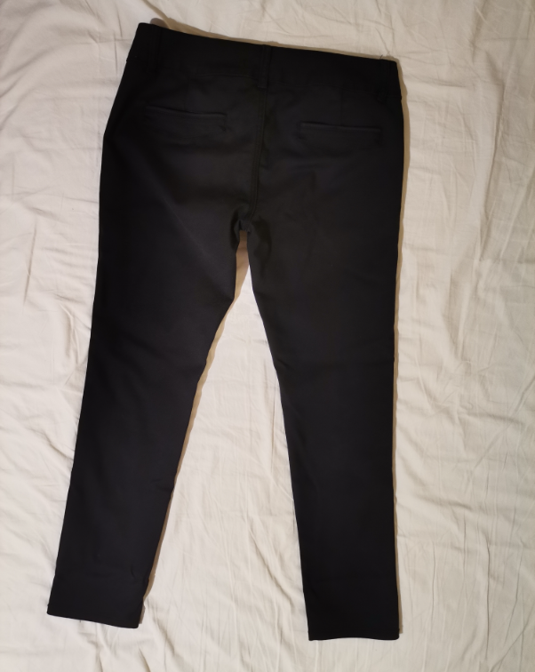 Crne pantalone L slika #3
