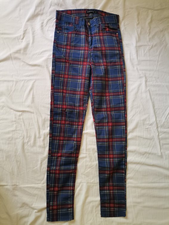 LC Waikiki karirane letnje pantalone XS/S slika #2