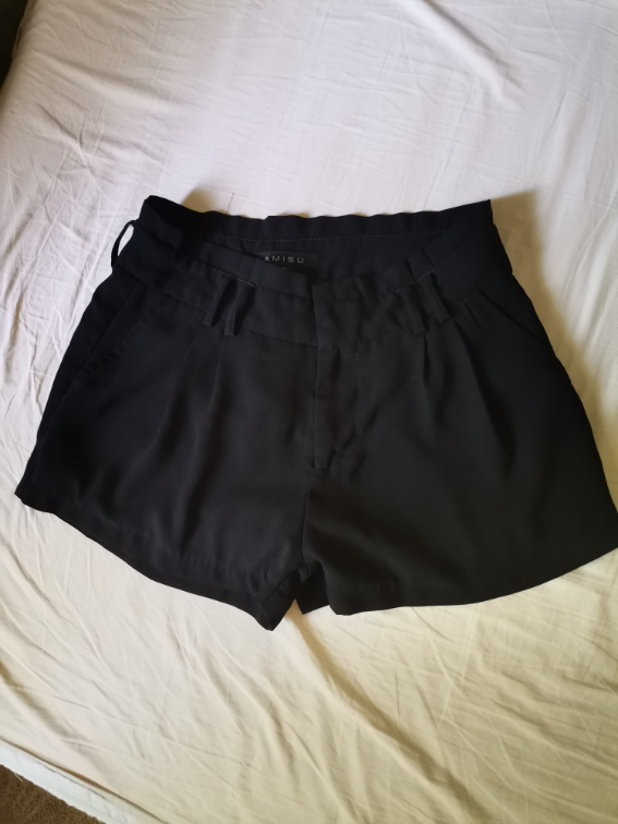 Crni šorts Amisu XS slika #2