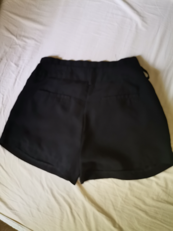 Crni šorts Amisu XS slika #3