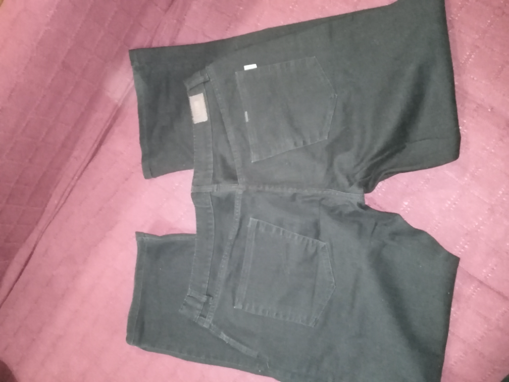 Crne keper pantalone slika #1