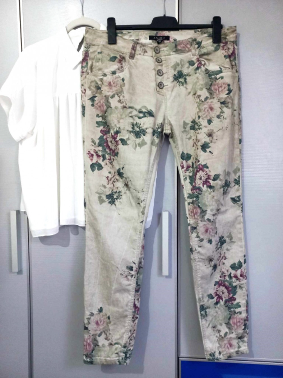 *AMISU* 40 cvetne farmerke-pantalone slika #5