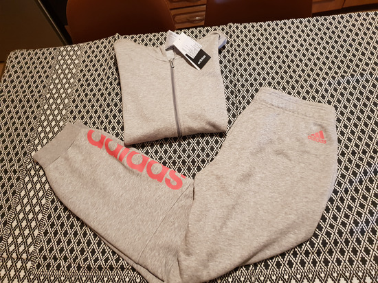 Adidas original pamucna trenerka s/m slika #1