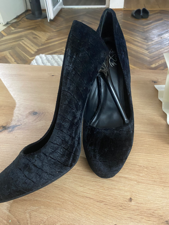 salonke crne 👠 slika #1