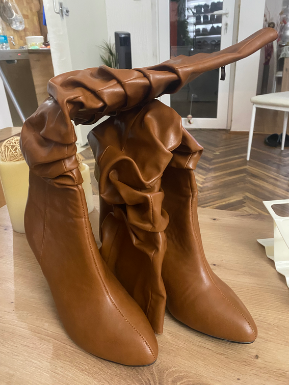 čizme 👢 slika #3