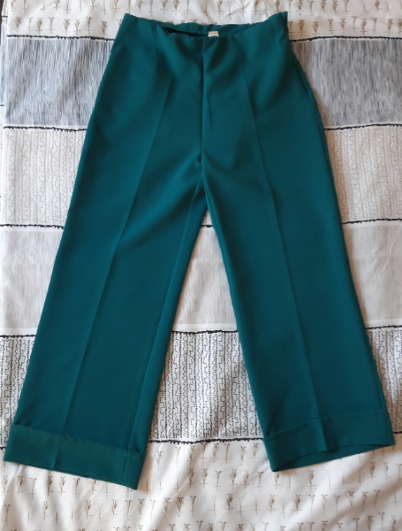 Tirkizne kapri pantalone Novo slika #1
