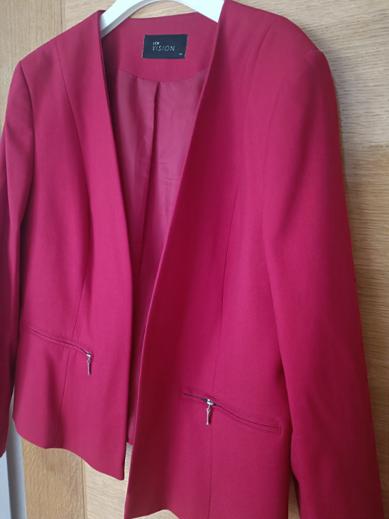Crveni sako slika #2