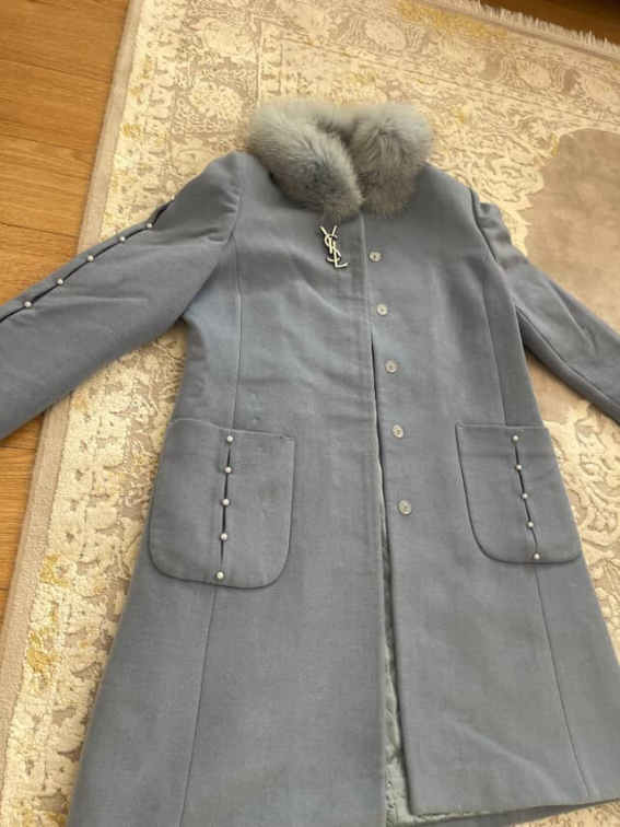 Kaput sa pravim krznom oko vrata slika #2