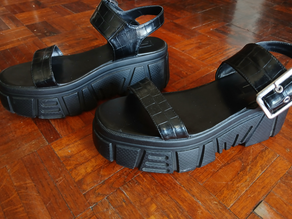 Bershka crne sandale sa kaisicima na platformu, 41 slika #3