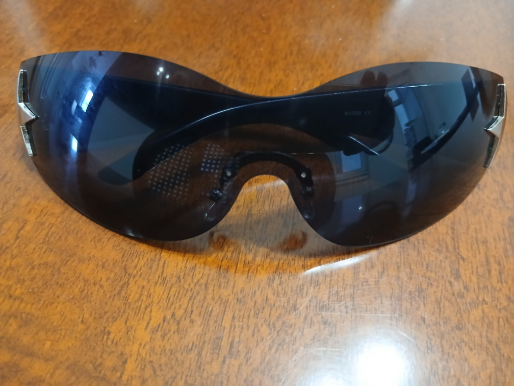 Nove crne naocare sa zvezdicama slika #4