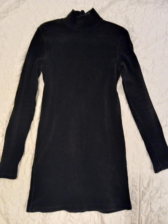 Crna uska somotska rolka mini haljina, M-L slika #1