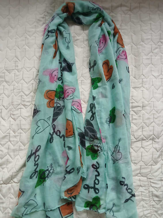 Velika zelena sarena esarpa - marama sa srcima slika #2