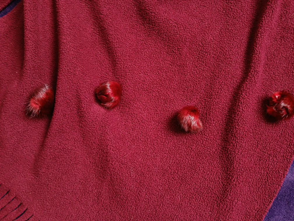 Veliki bordo sal sa bućkicama i resicama slika #5