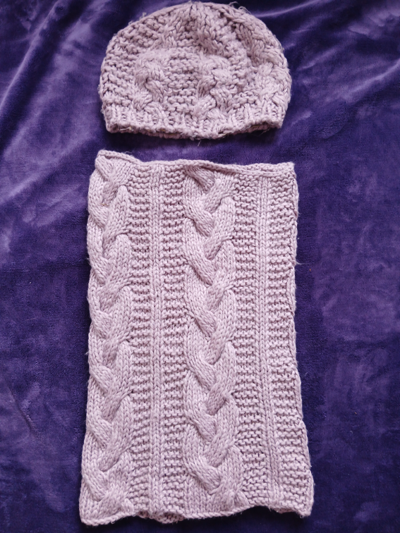 Click six lila komplet kapa i tuba šal slika #2