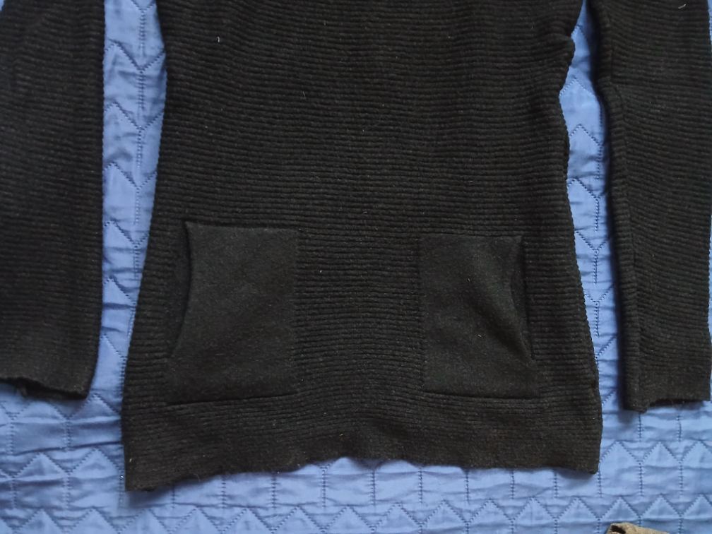 Crna uska rastegljiva dzemper-tunika, M-L slika #2