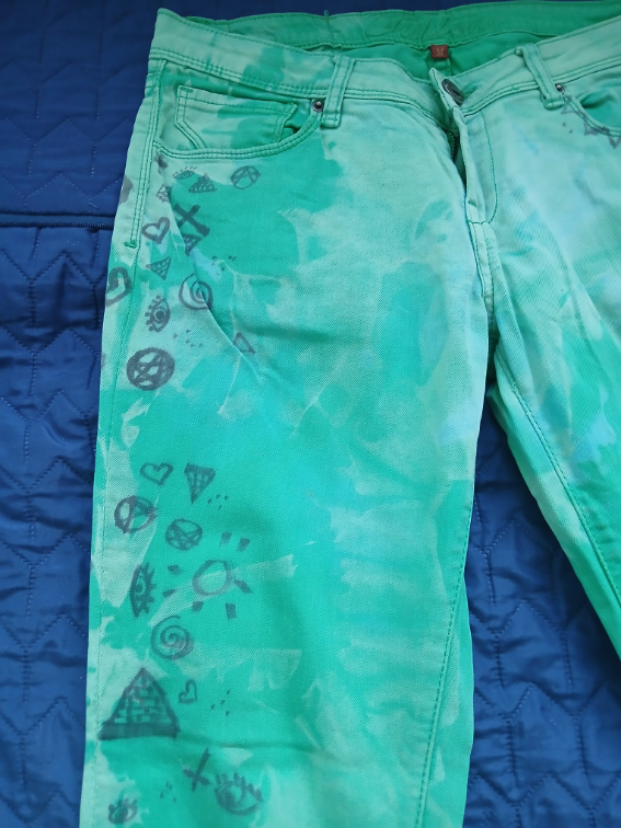 Fishbone unikatne zelene sarene punk pantalone,M-L slika #2