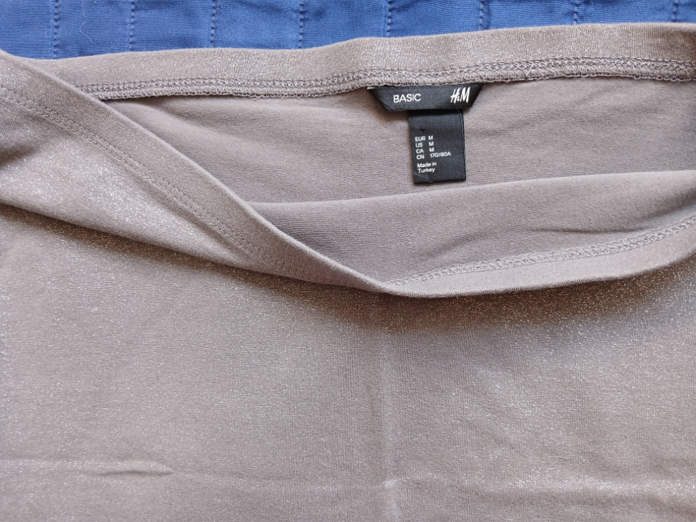 H&M siva-srebrna svetlucava uska mini suknja, M slika #3