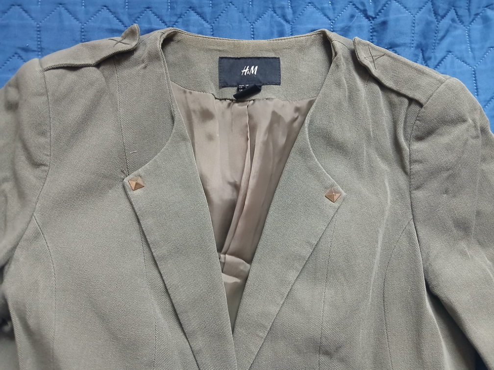 H&M maslinasto zeleni sako- jaknica sa nitnama, 38 slika #2