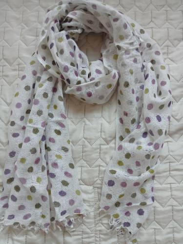 OVS bela viskozna marama - esarpa na sarene tufne