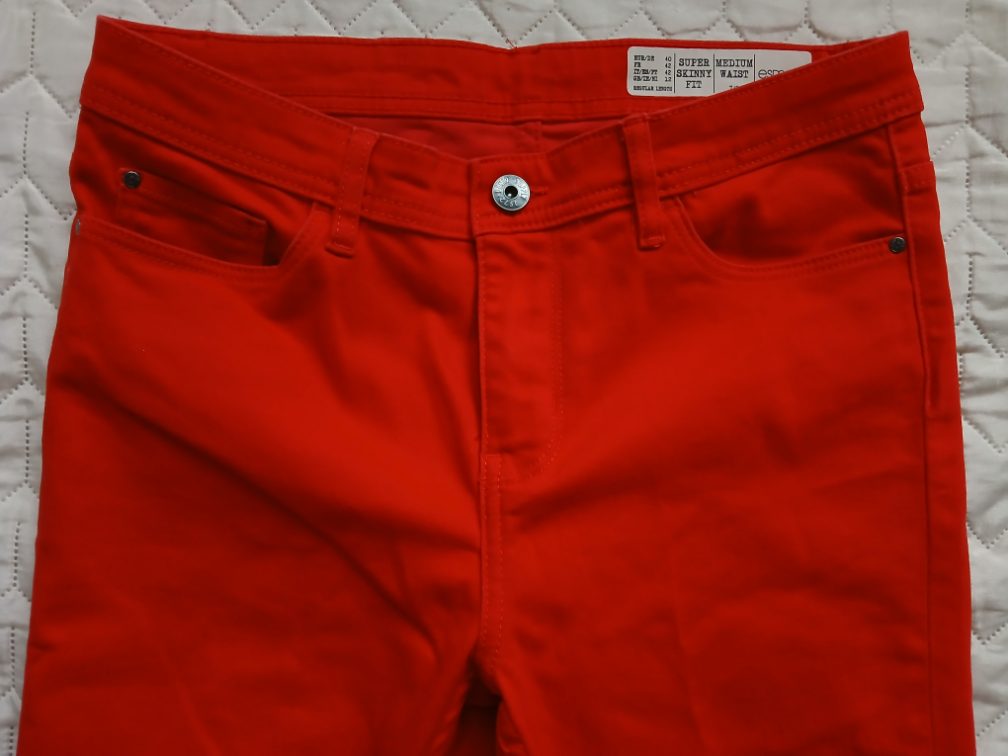 Nove Esmara crvene pamucne skinny pantalone, 40 slika #2