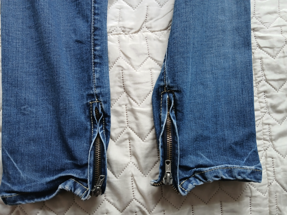 Bershka teksas iscepane farmerke, 40-42 slika #4