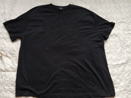 C&A crna majica sa natpisom "Black", XXL