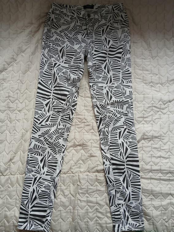 SisterS Point Fuss-12 crno-bele pantalone, L slika #1