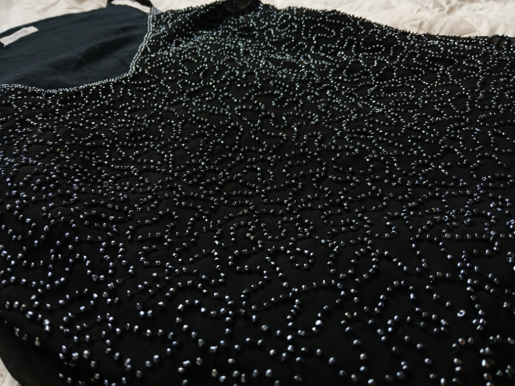 Oltre prelepa crna majica - bluza sa perlicama, M slika #4