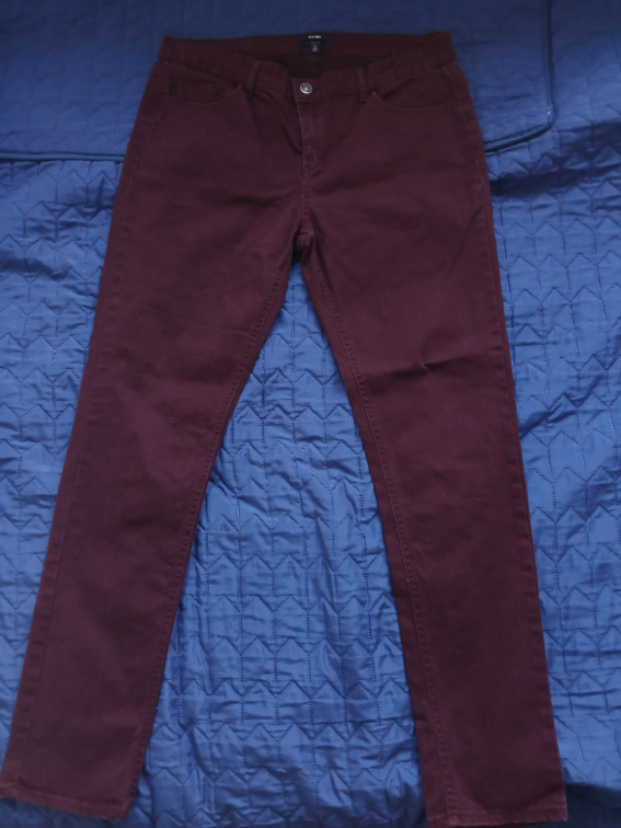 Kiabi slim fit bordo pantalone, 40-42 slika #1