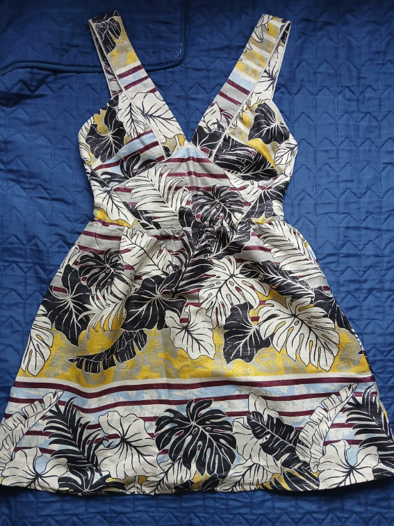 Nova H&M sarena cvetna svecana haljina, 36 slika #1