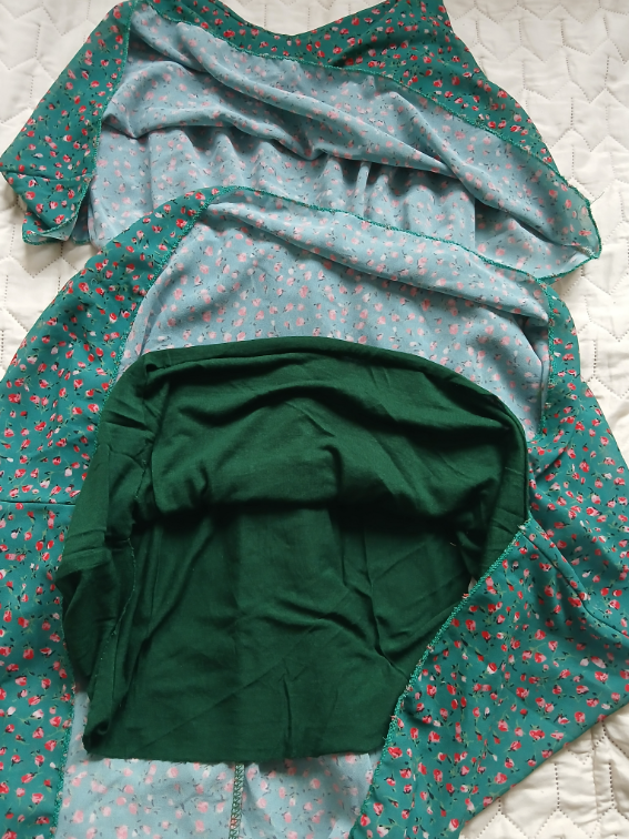 Italijanska zelena haljina sa cveticima, M-L slika #4