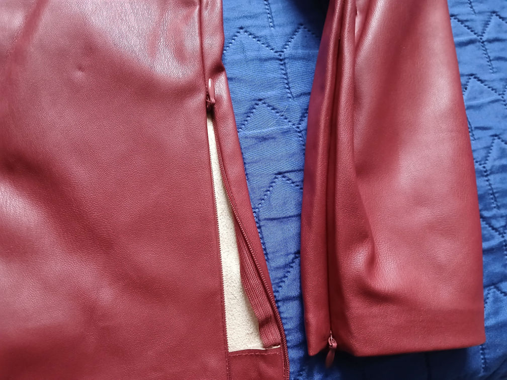 Zara crvene-bordo kozne pantalone kao nove, S slika #3