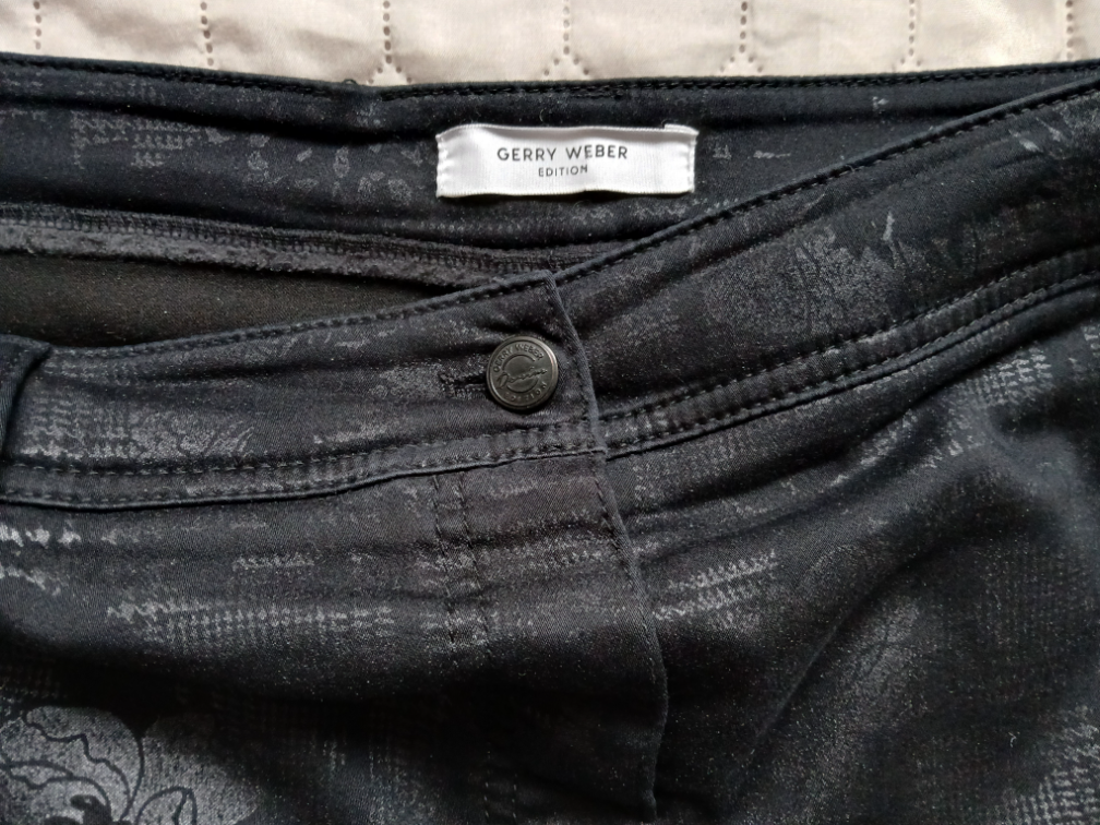 Gerry Weber crna dezenirana mini-midi suknja, 46 slika #4